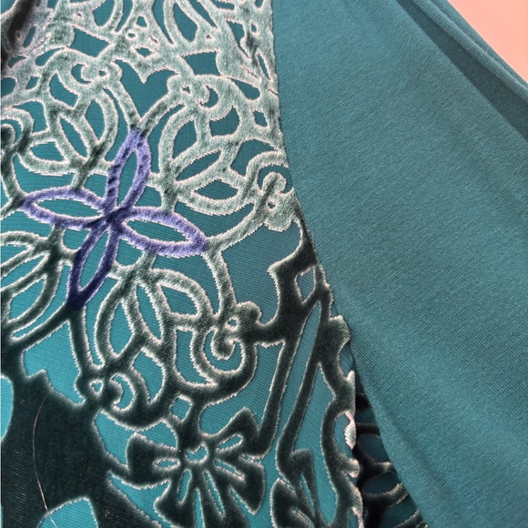 Hale Bob Turquoise and Navy Patterned Knit Top - Picture 4 of 6